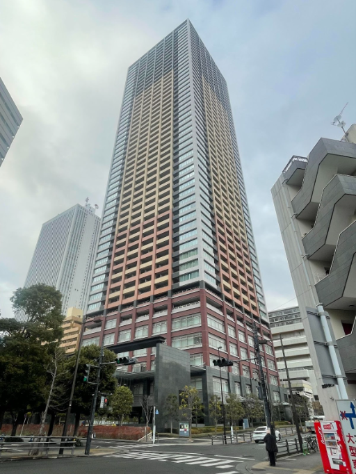 アウルタワー